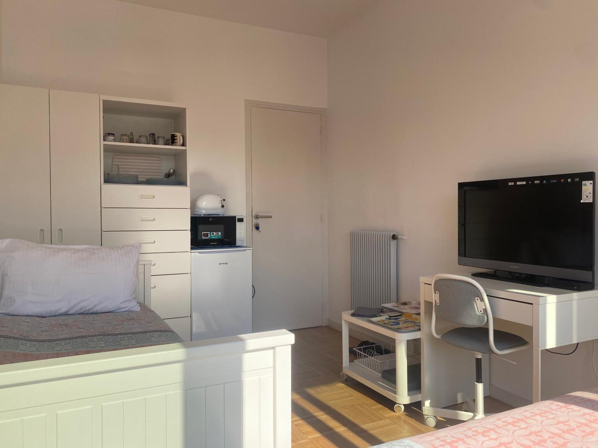 Mirela'S Private Room With Key, Ac, Lift & Balcony In The Center Of Nice On The Cote D'Azur Zewnętrze zdjęcie
